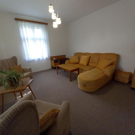 Vila Kotlarska Decin Bagian luar foto
